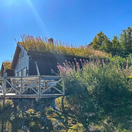 Stunning Home In Aseral With Wifi
