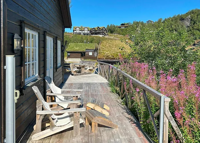 3 Bedroom Lovely In *